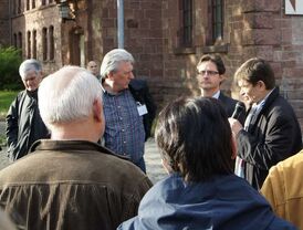 Eisenhauer und Götz mit dem Konversionsbeauftragten Dr. Hummel (von links) bei einer SPD-„Neuland“-Veranstaltung