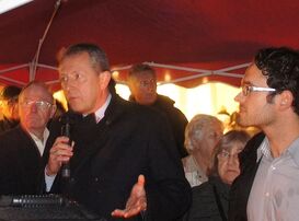 Oberbürgermeister Kurz und SPD-Feudenheim-Vorsitzender Schultze hörten den Menschen zu