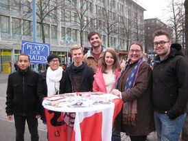 Jusos und AsF auf dem Platz der Frauen