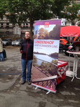 Frank am Wahlkampf-Stand