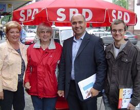 Stadträtin Karin Steffan, Stadträtin Marianne Bade, Mehmet A. Sen und Bezirksbeirat Sebastian Rechkemmer