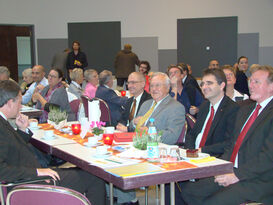 Peter Simon neben Manfred David, Erster Bürgermeister a.D., der für 60 Jahre Mitgliedschaft geehrt wurde